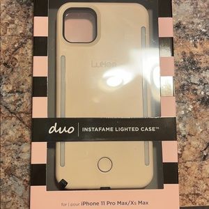 COPY - IPhone 11 Pro Max Pink Lumee Case